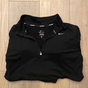 Nike men’s running 1/4 zip size large